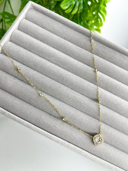 Colar Cecilia - Aço Inoxidável