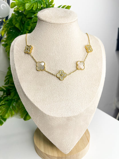 Colar Trevo Royale Branco - Aço Inoxidável