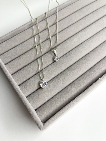 Colar ponto de luz coração - Prata 925