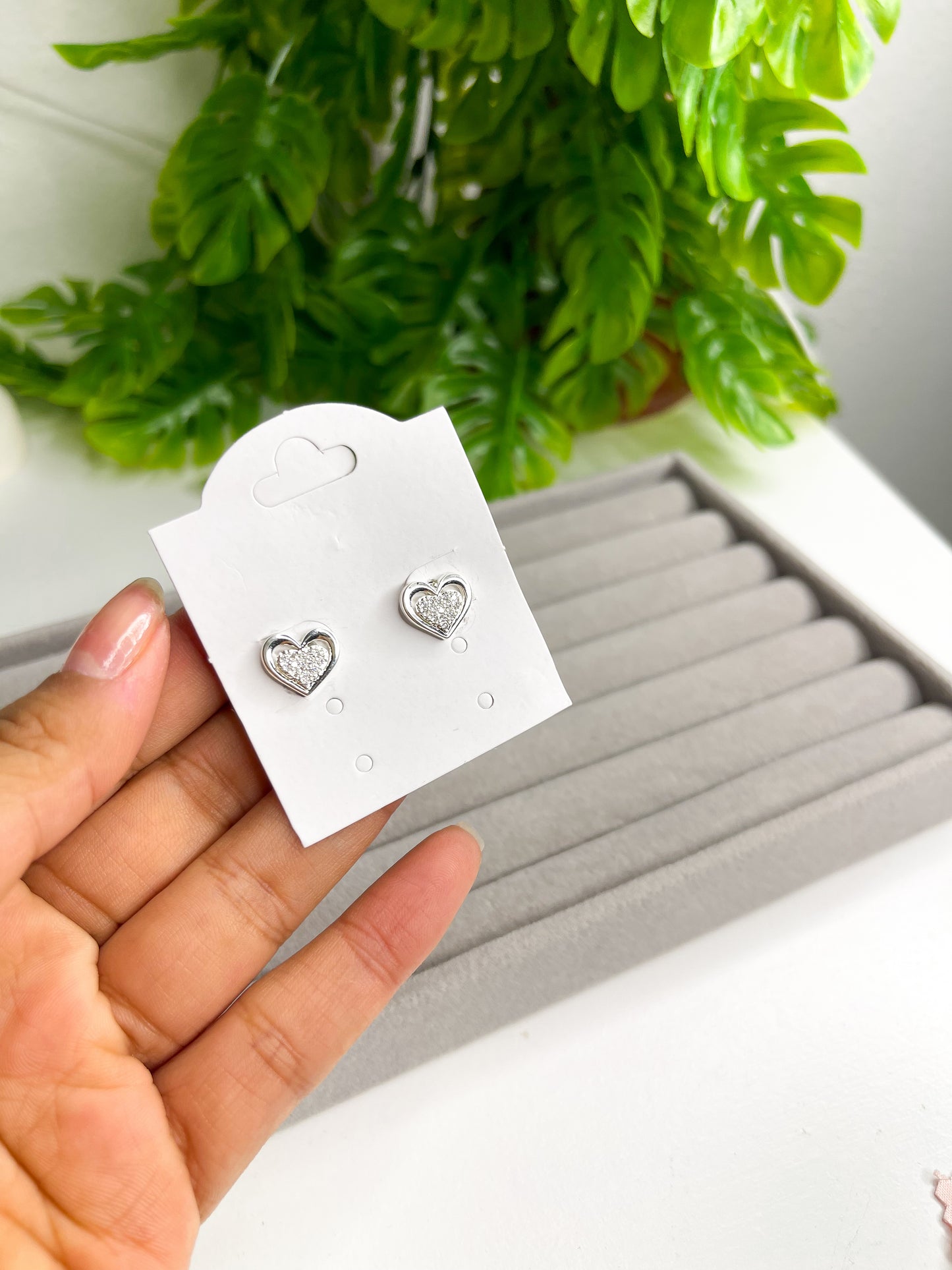 Brinco coração Cravejado e liso - Prata 925