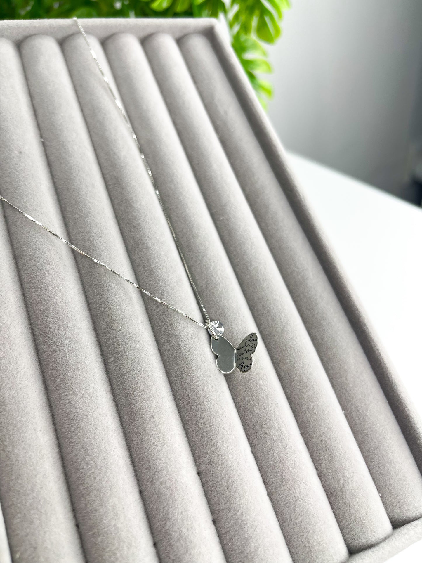 Colar Patuá Borboleta Das Minhas Cicatrizes + Ponto de Luz - Prata 925