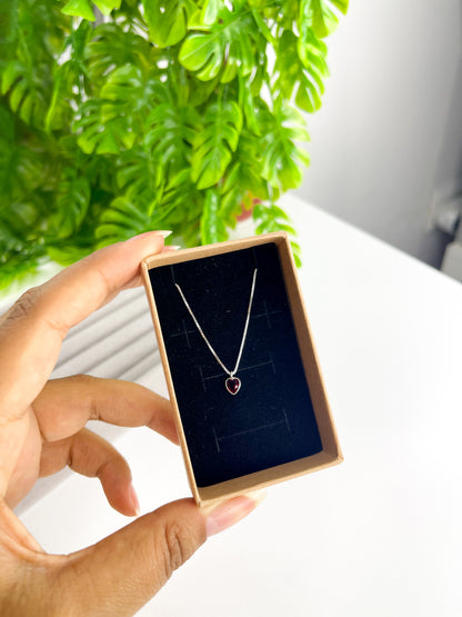Colar Coração Ponto de Luz Vermelho - Prata 925