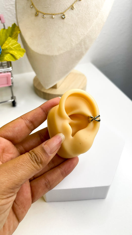 Ear Cuff Infinity - Aço Inoxidável