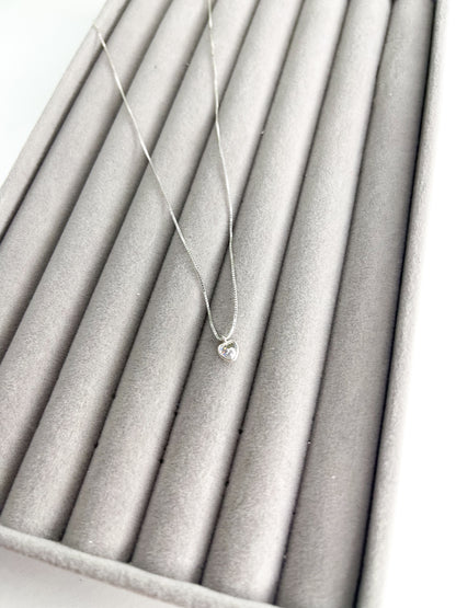 Colar Coração Ponto de Luz Cristal - Prata 925