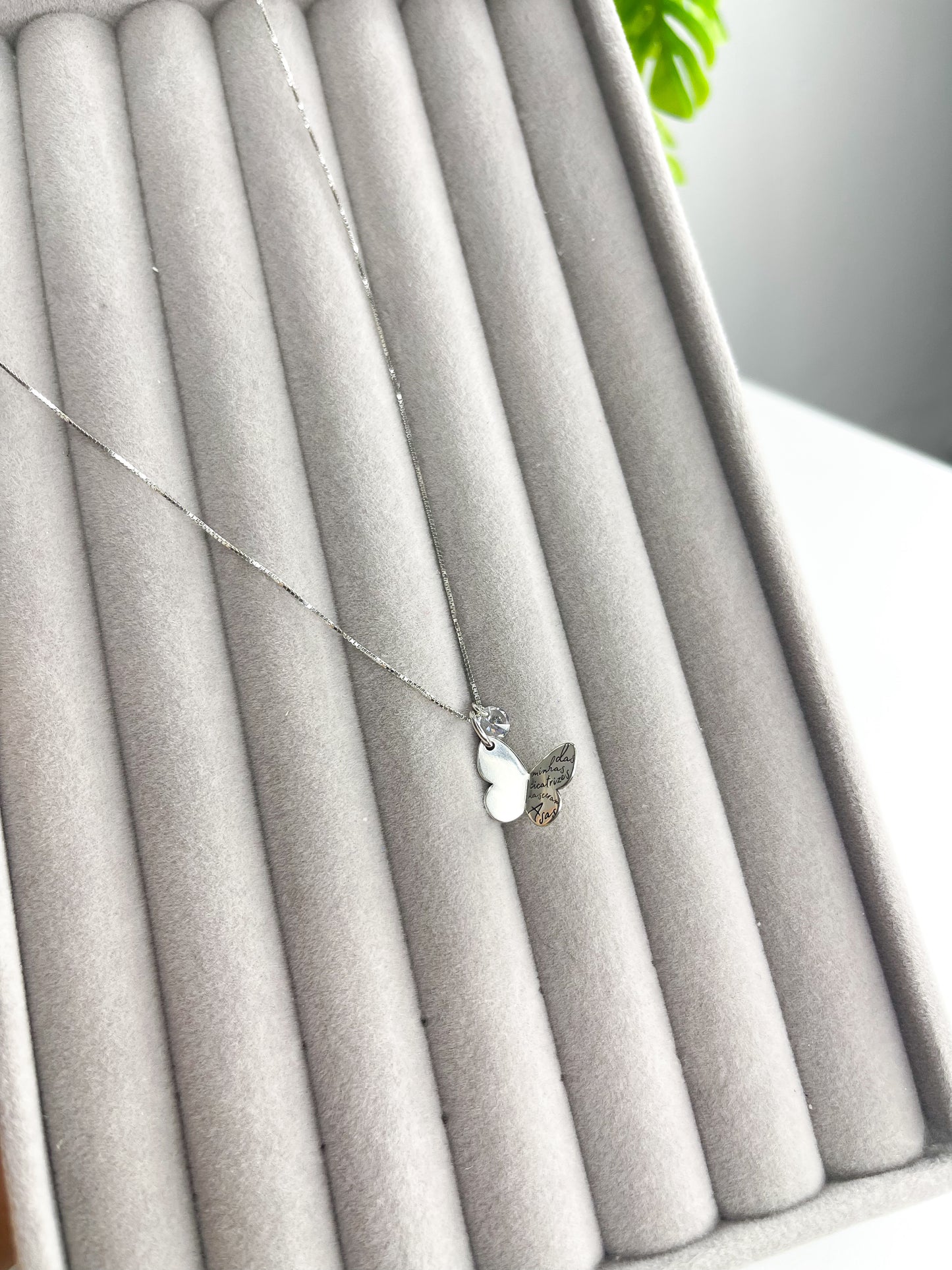 Colar Patuá Borboleta Das Minhas Cicatrizes + Ponto de Luz - Prata 925