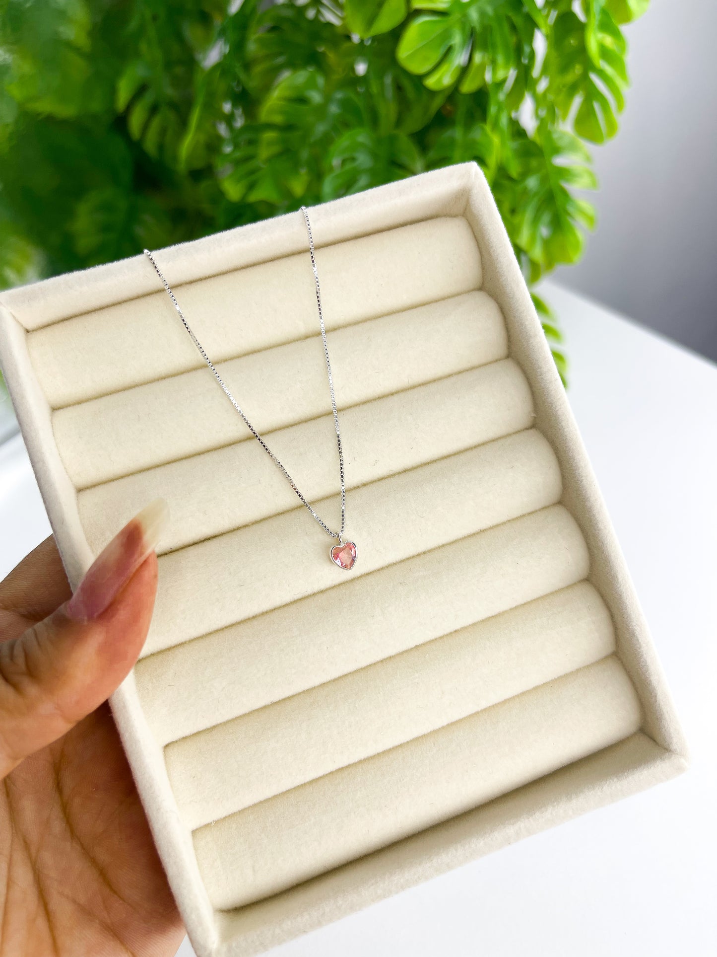 Colar Coração Ponto de Luz Rosa - Prata 925