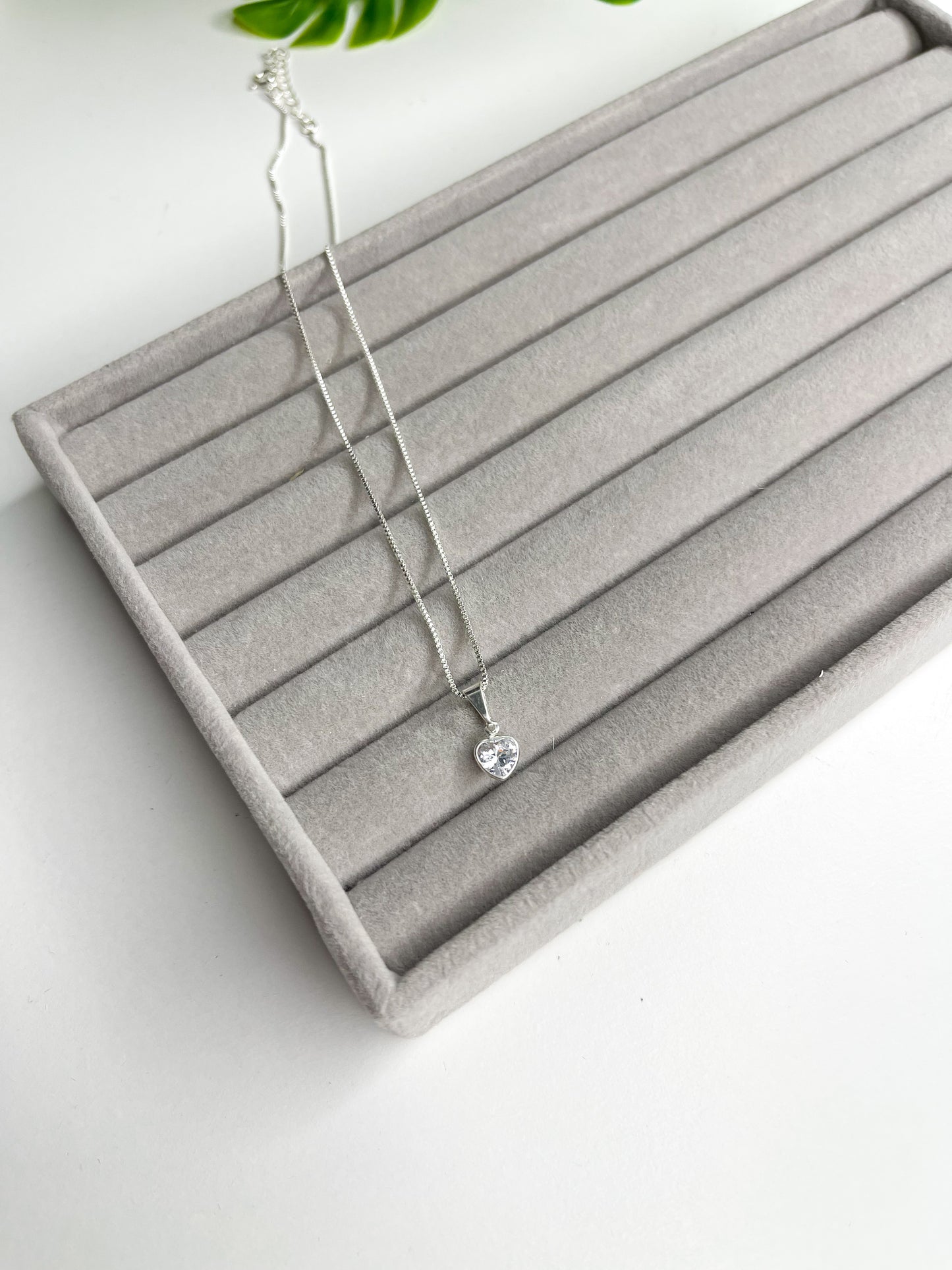 Colar ponto de luz coração - Prata 925