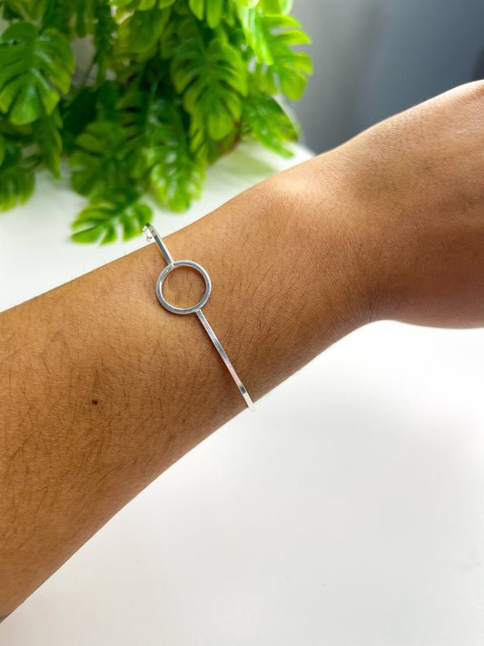 Bracelete círculo vazado - Prata 925