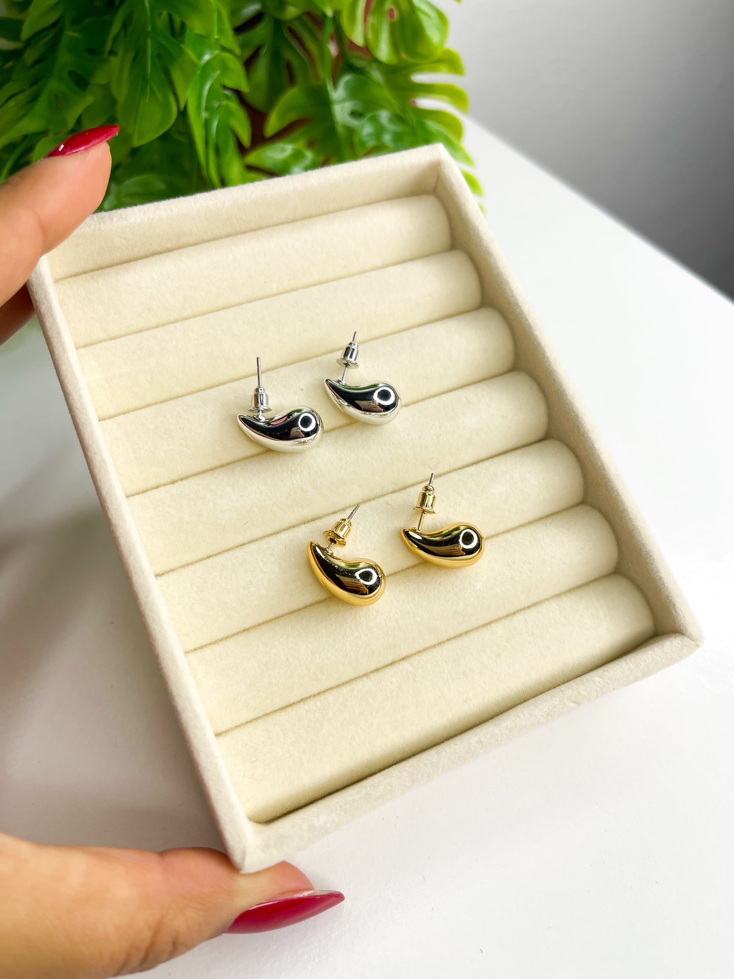 Brinco gota 2cm - Aço Inoxidável