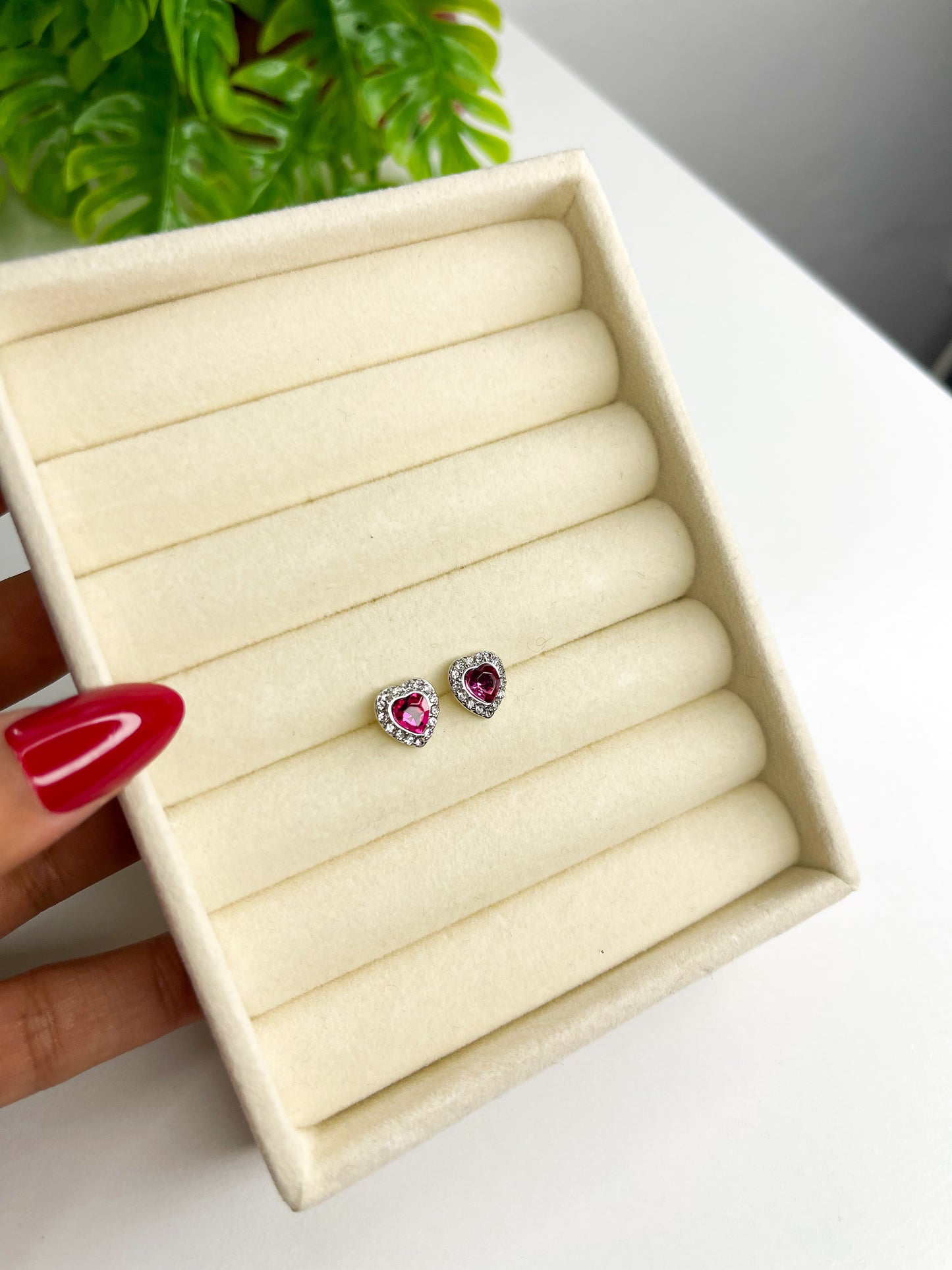 Brinco Coração Rosa Cravejado Inspiração SW- Aço Inoxidável