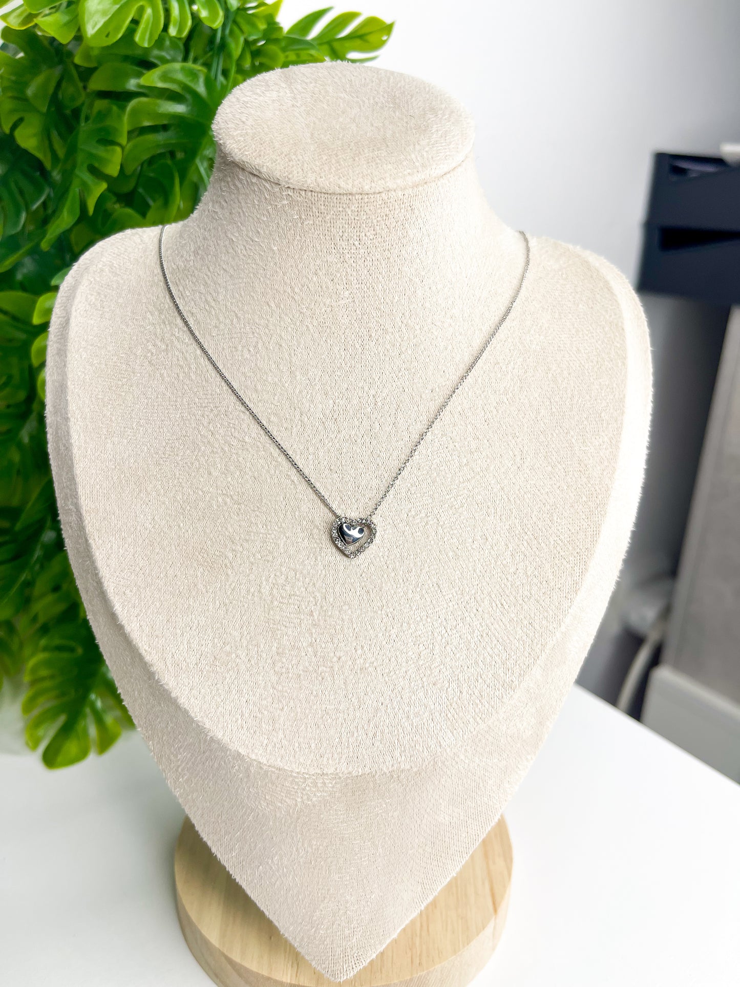 Colar Coração Cravejado - Aço Inoxidável