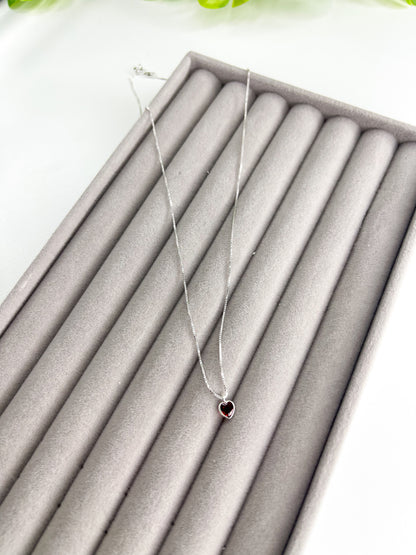 Colar Coração Ponto de Luz Vermelho - Prata 925